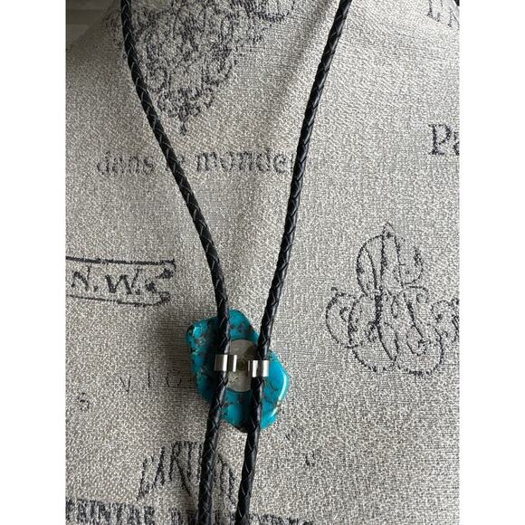 Rare Turquoise Chunk Bolo Tie – Western Festival Cowboycore - Picture 3 of 3